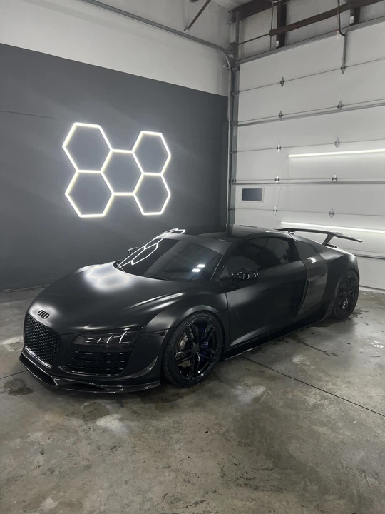 2015 Audi 42 R8 - Image 5 of 7