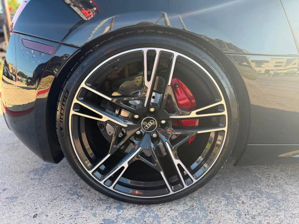 2015 Audi 42 R8 - Image 3 of 4