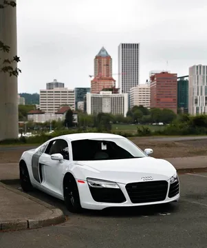 2015 Audi R8 4.2 Quattro Coupe 2D