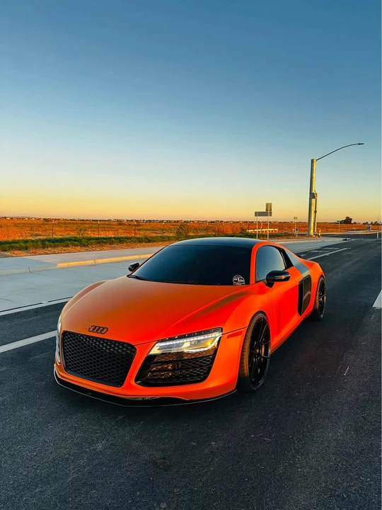 2015 Audi 42 R8 - Image 6 of 17