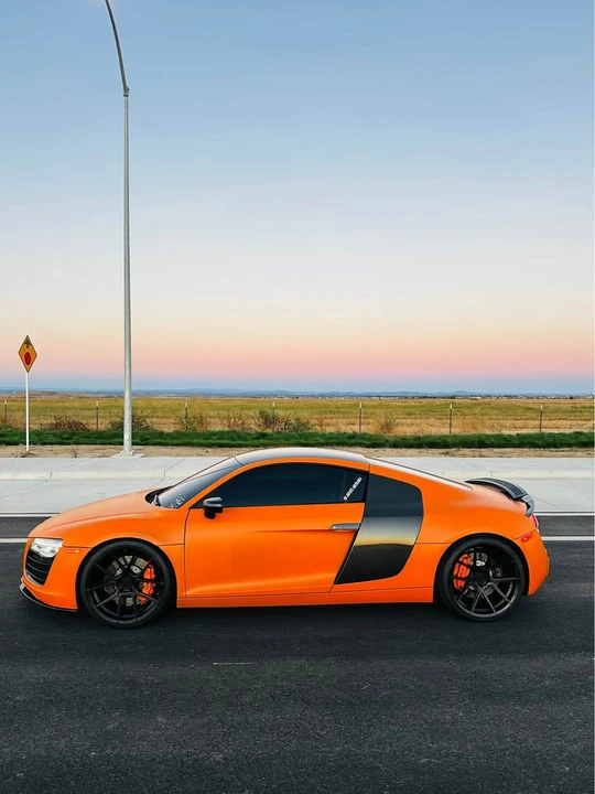 2015 Audi 42 R8 - Image 4 of 17