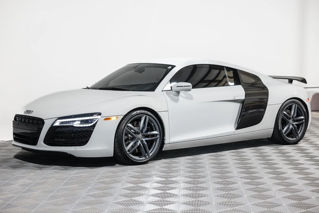 2015 Audi 42 R8 - Image 17 of 21