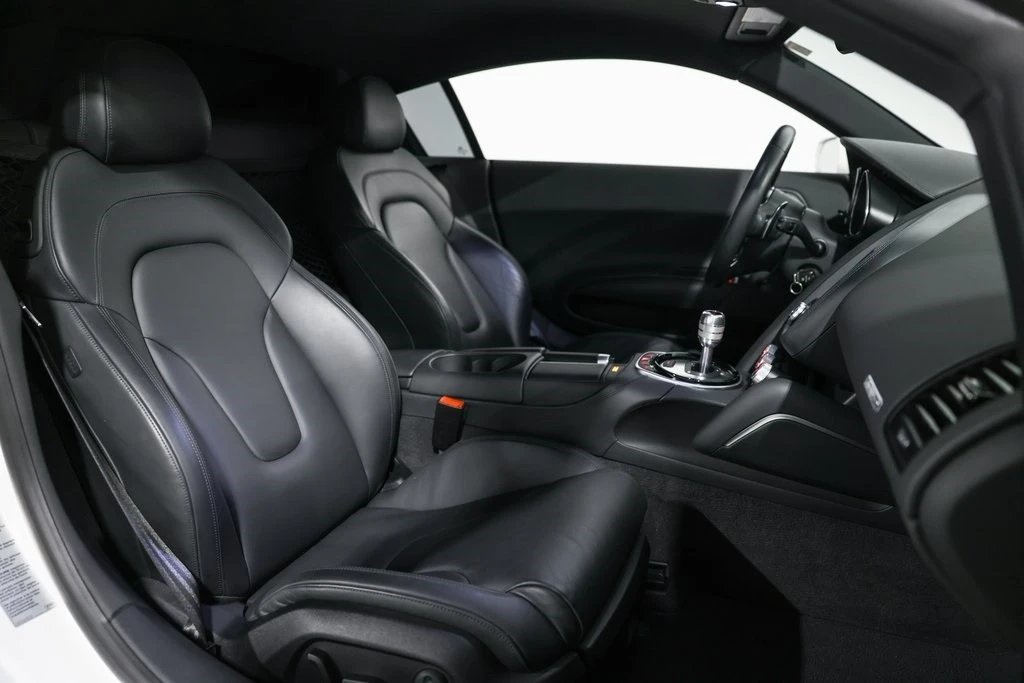 2015 Audi 42 R8 - Image 18 of 21