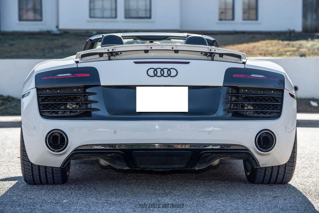 2015 Audi 42 R8 - Image 7 of 12