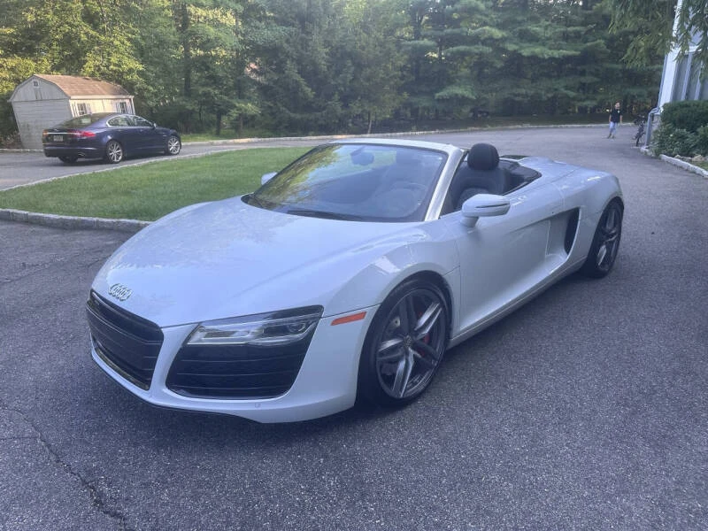 2015 Audi 42 R8 - Image 3 of 22