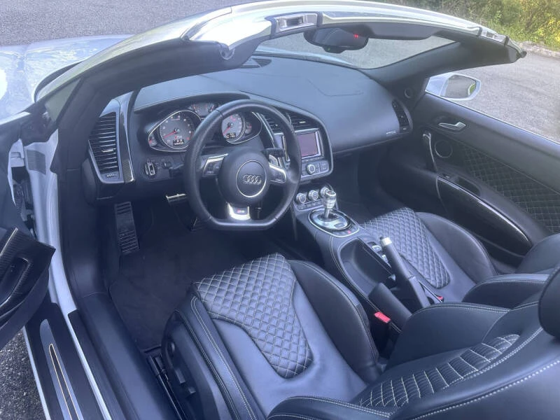 2015 Audi 42 R8 - Image 13 of 22