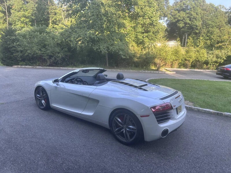 2015 Audi 42 R8 - Image 12 of 22