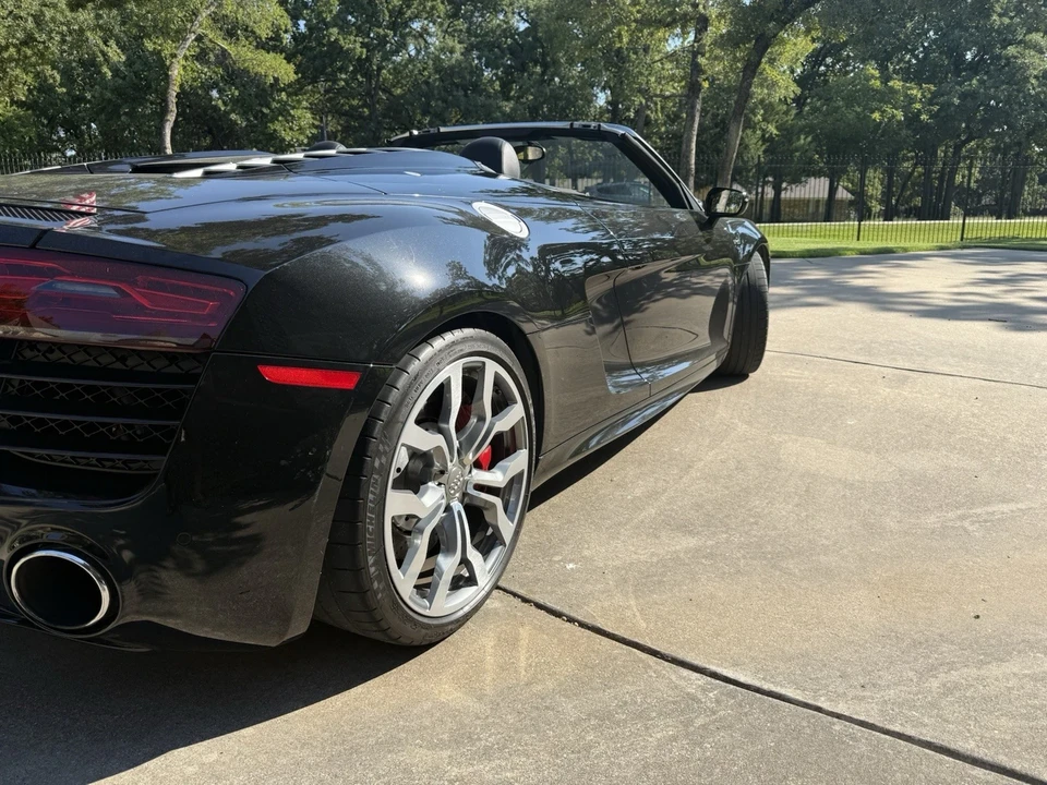 2015 Audi 42 R8 - Image 11 of 20