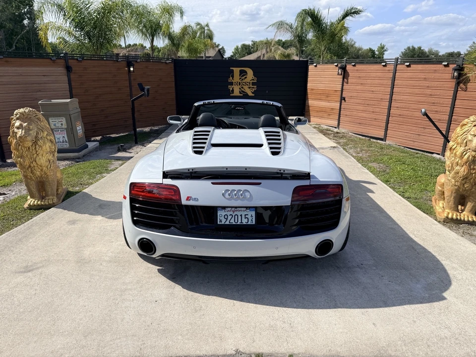 2015 Audi 42 R8 - Image 6 of 25