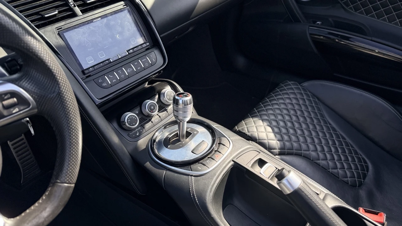 2015 Audi 42 R8 - Image 19 of 25