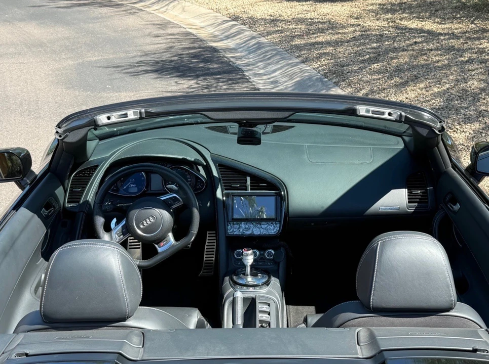 2015 Audi 42 R8 - Image 7 of 10