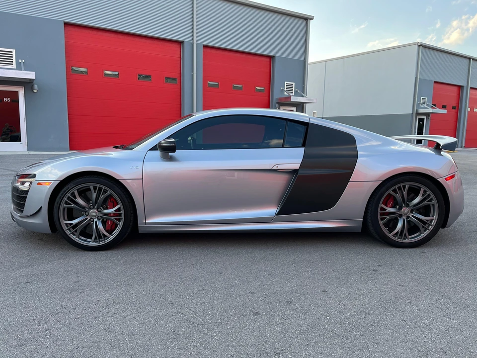 2015 Audi 42 R8 - Image 11 of 31