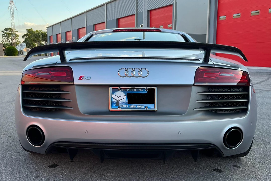 2015 Audi 42 R8 - Image 5 of 31