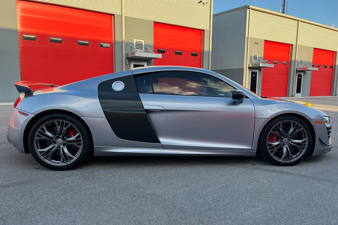 2015 Audi 42 R8 - Image 3 of 31