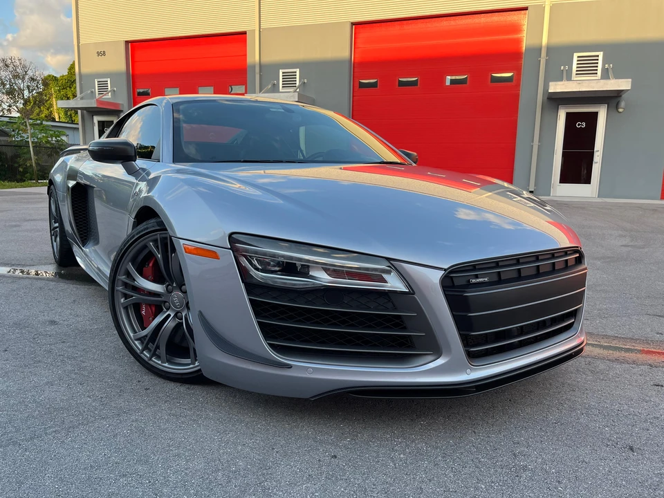 2015 Audi 42 R8 - Image 25 of 31