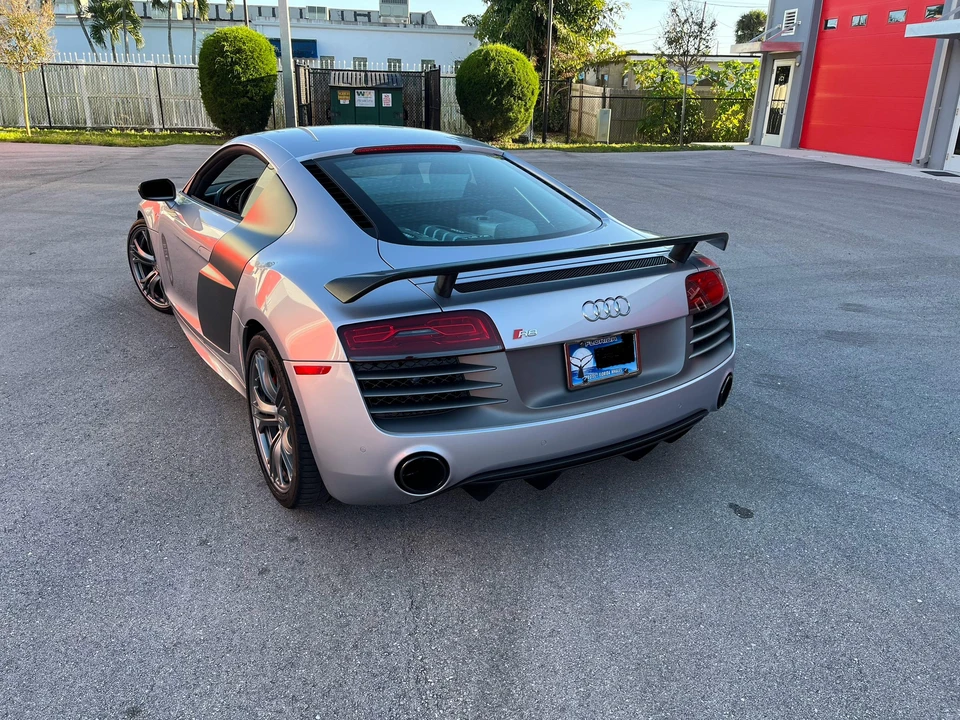 2015 Audi 42 R8 - Image 16 of 31