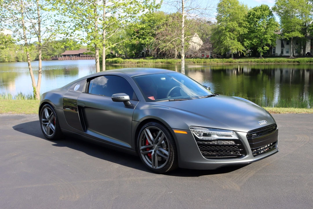 2015 Audi 42 R8 - Image 4 of 31