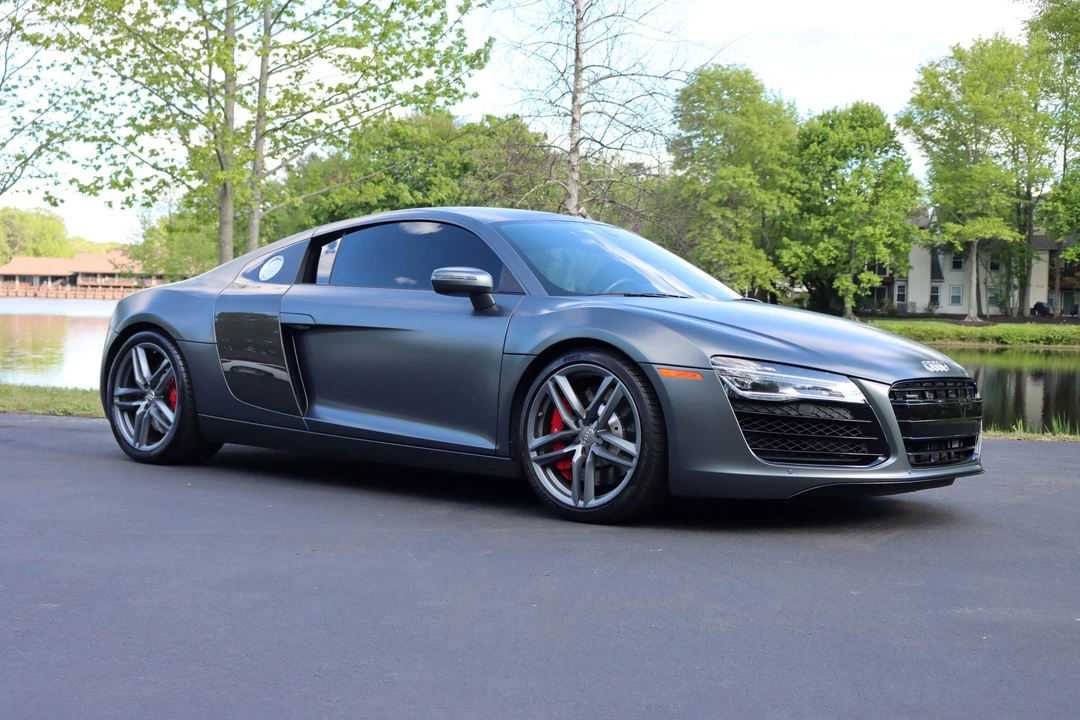 2015 Audi 42 R8 - Image 6 of 31