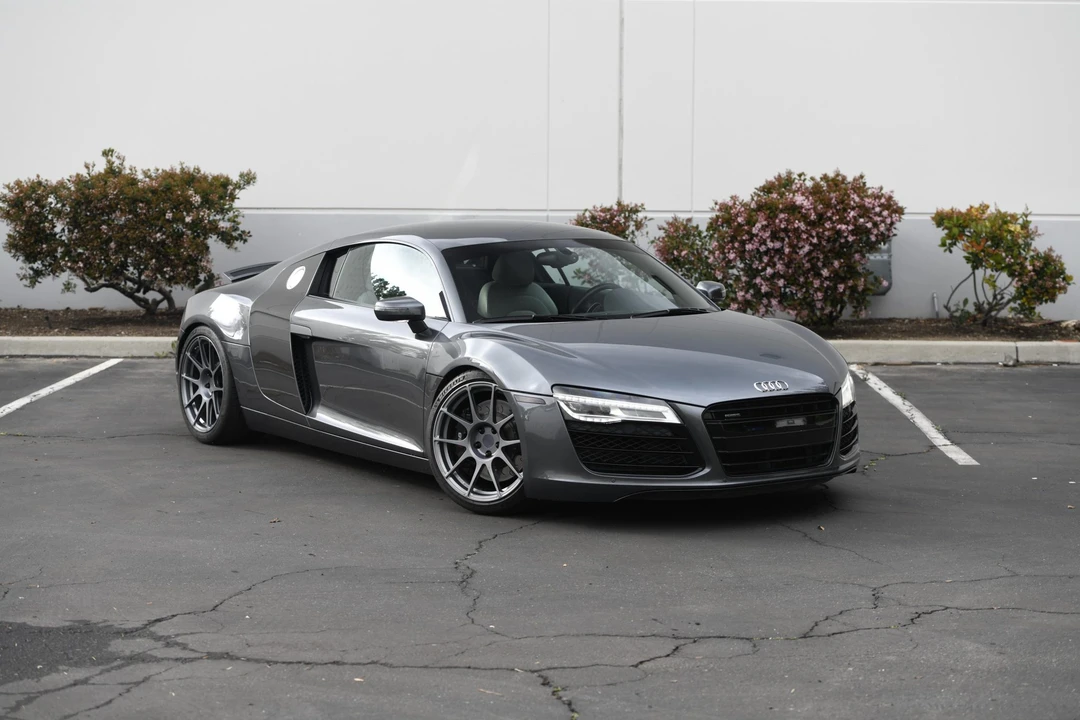 2015 Audi 42 R8 - Image 17 of 31