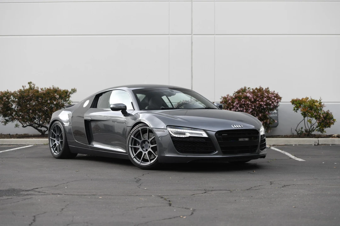 2015 Audi 42 R8 - Image 18 of 31