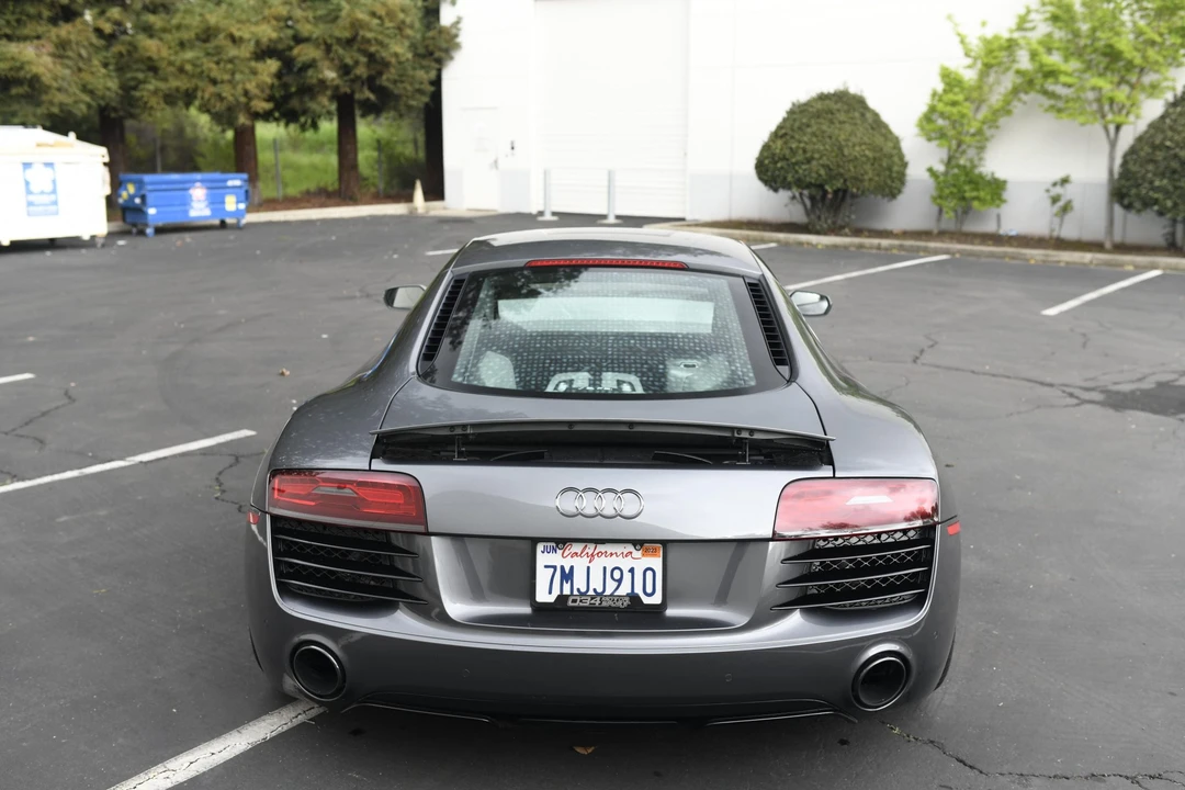 2015 Audi 42 R8 - Image 12 of 31