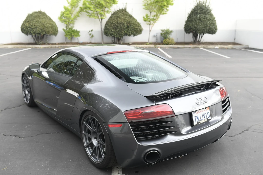 2015 Audi 42 R8 - Image 4 of 31