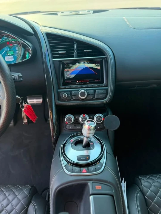 2015 Audi 42 R8 - Image 13 of 20
