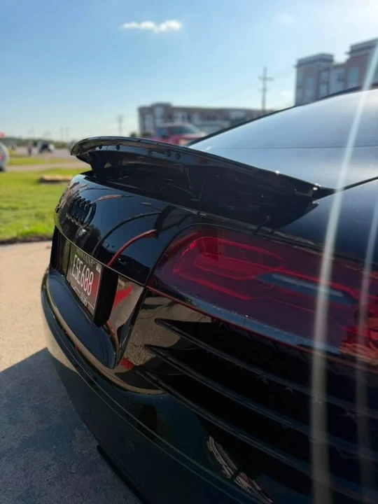 2015 Audi 42 R8 - Image 9 of 20
