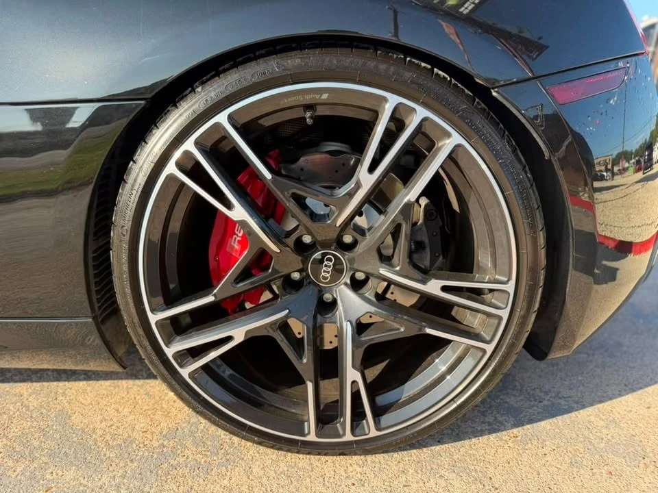 2015 Audi 42 R8 - Image 17 of 20