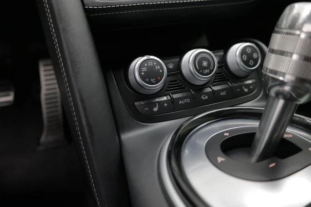2015 Audi 42 R8 - Image 14 of 16