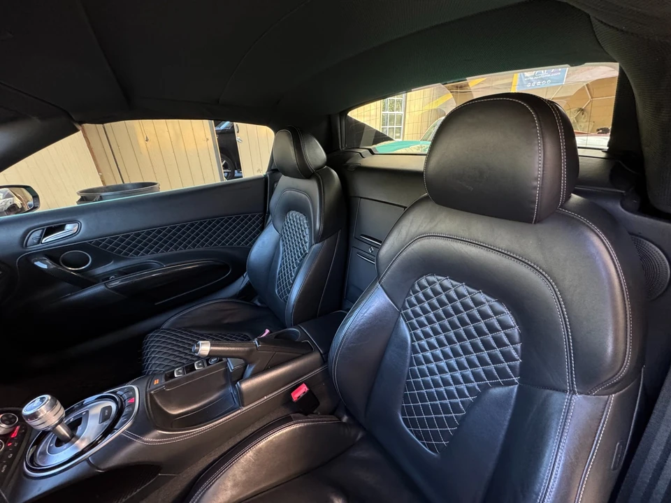 2015 Audi 42 R8 - Image 19 of 21