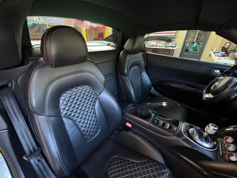2015 Audi 42 R8 - Image 31 of 31