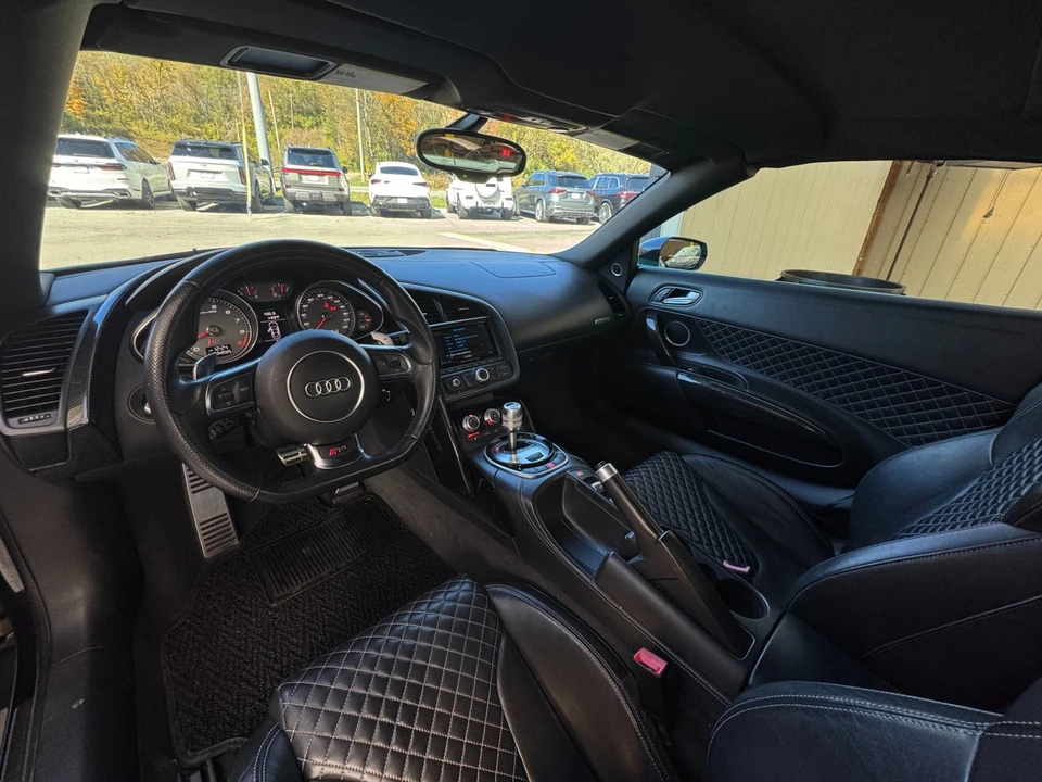 2015 Audi 42 R8 - Image 18 of 31