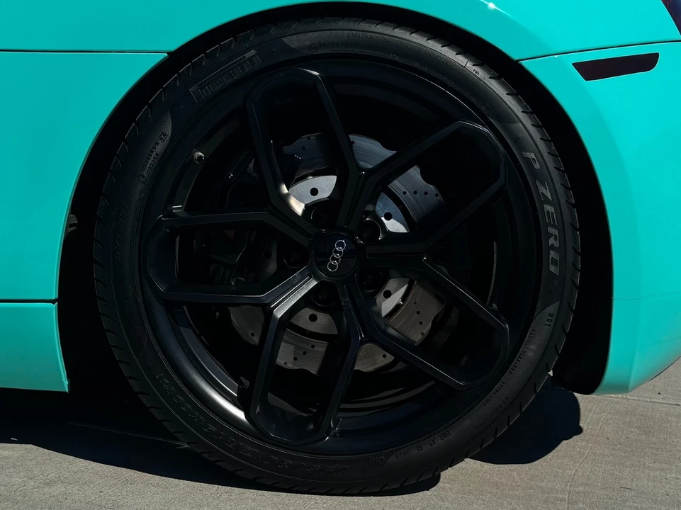2015 Audi 42 R8 - Image 28 of 31