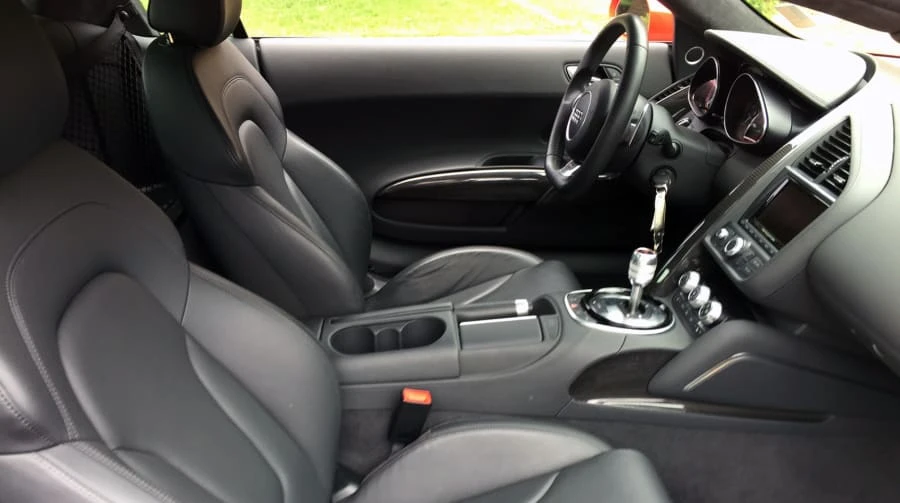 2015 Audi 42 R8 - Image 4 of 11