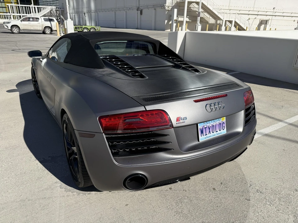 2015 Audi 42 R8 - Image 18 of 31