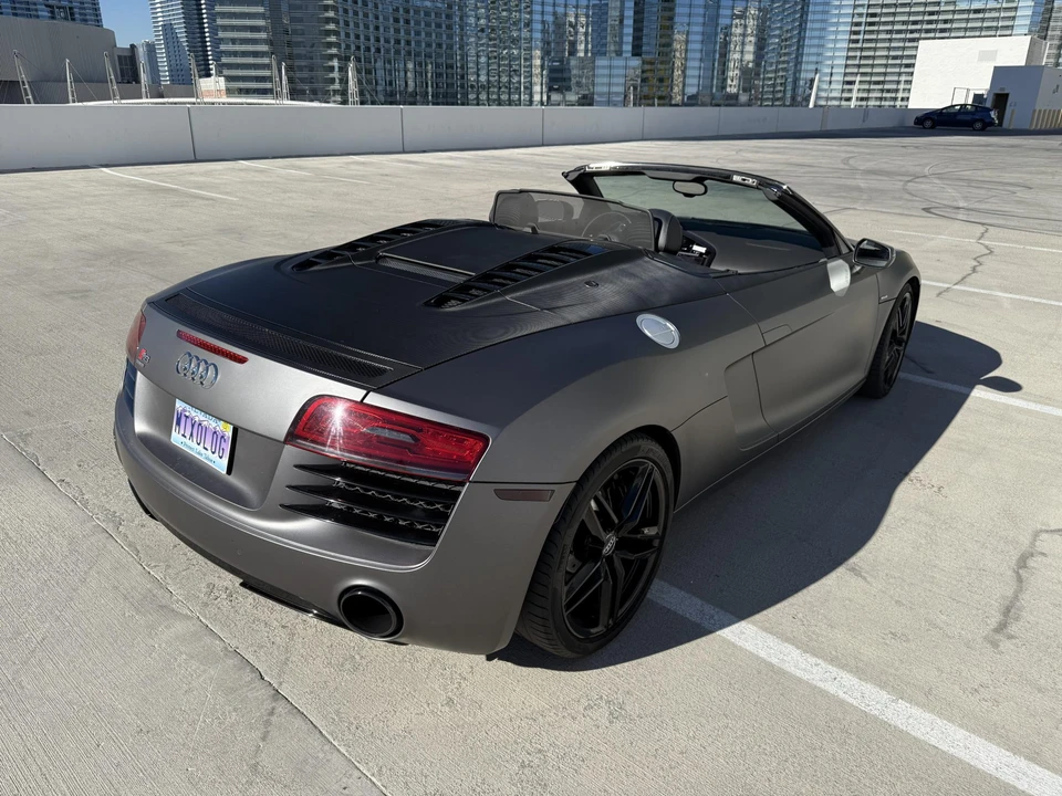 2015 Audi 42 R8 - Image 13 of 31