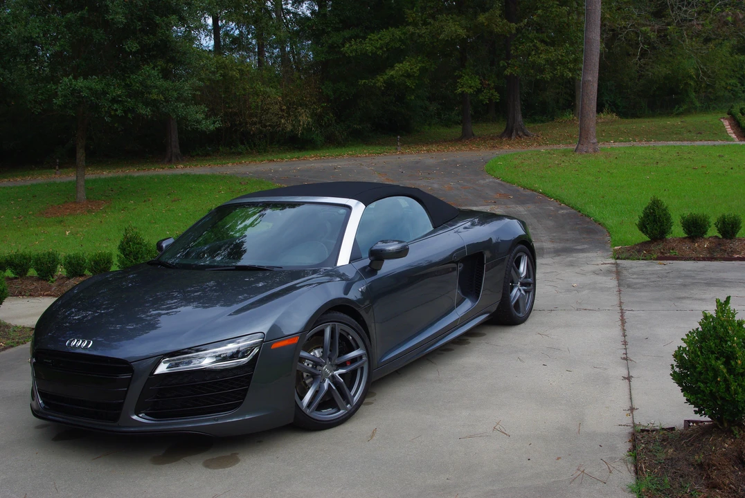 2015 Audi 42 R8 - Image 10 of 16