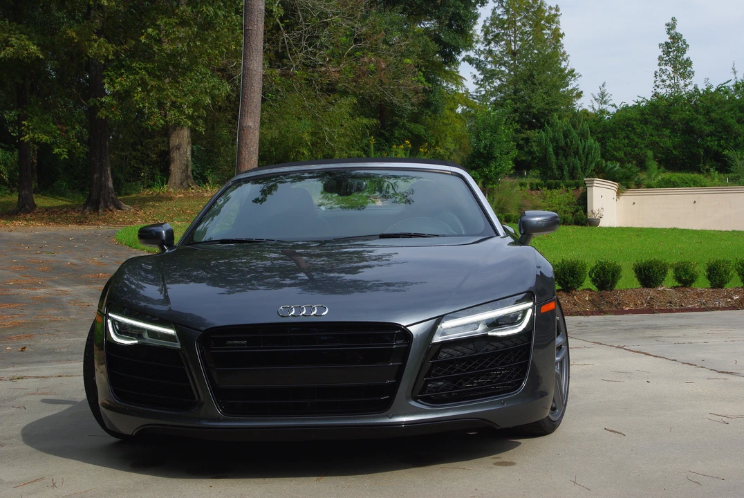 2015 Audi 42 R8 - Image 14 of 16