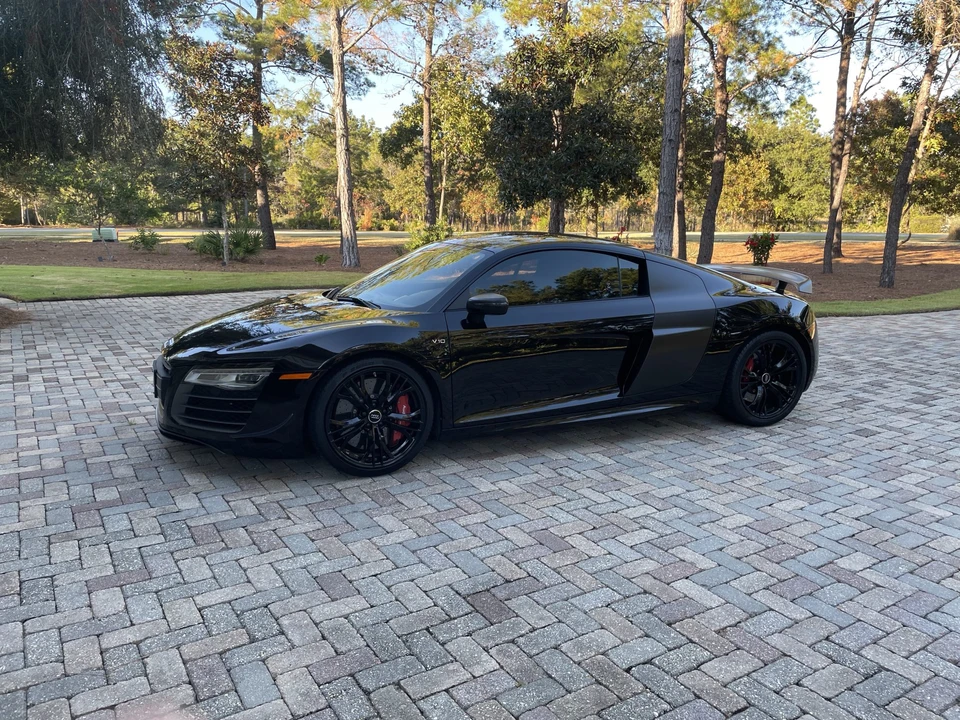 2015 Audi 42 R8 - Image 15 of 31
