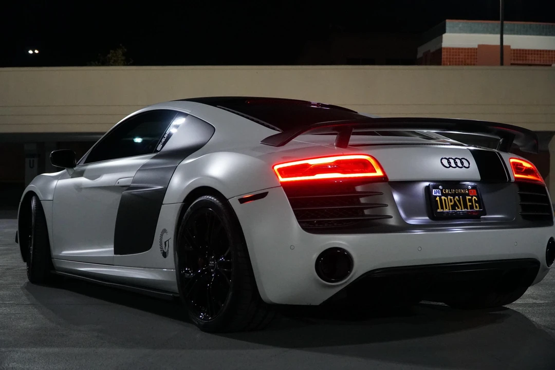 2015 Audi 42 R8 - Image 19 of 31