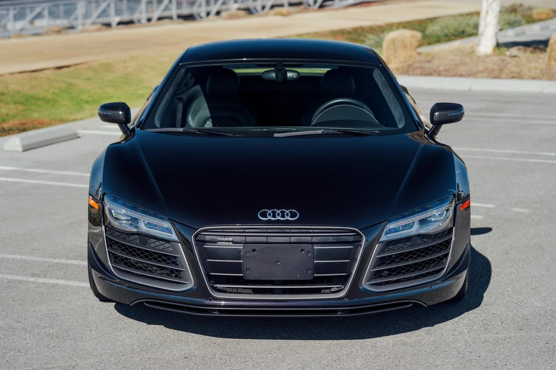 2015 Audi 42 R8 - Image 14 of 31