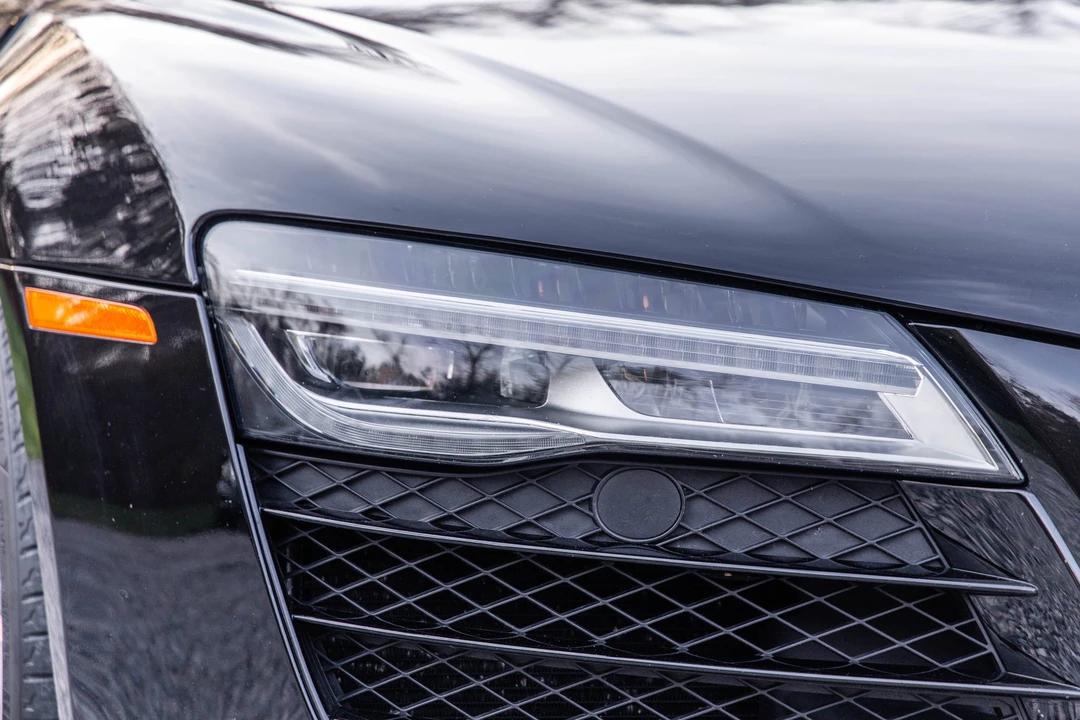 2015 Audi 42 R8 - Image 23 of 31