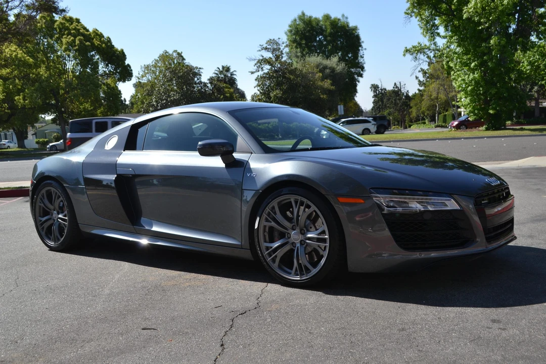 2015 Audi 42 R8 - Image 29 of 31