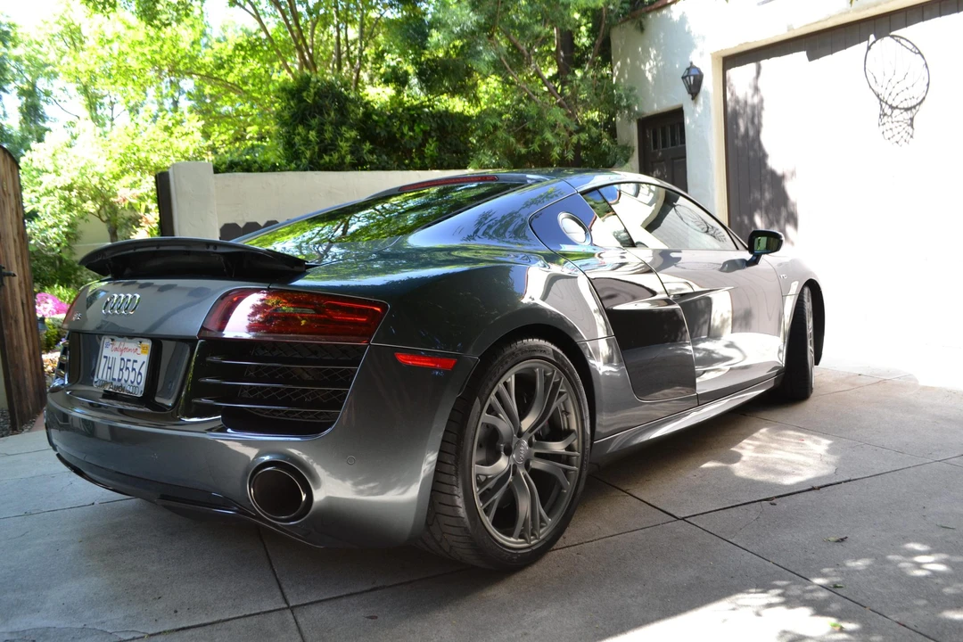 2015 Audi 42 R8 - Image 25 of 31