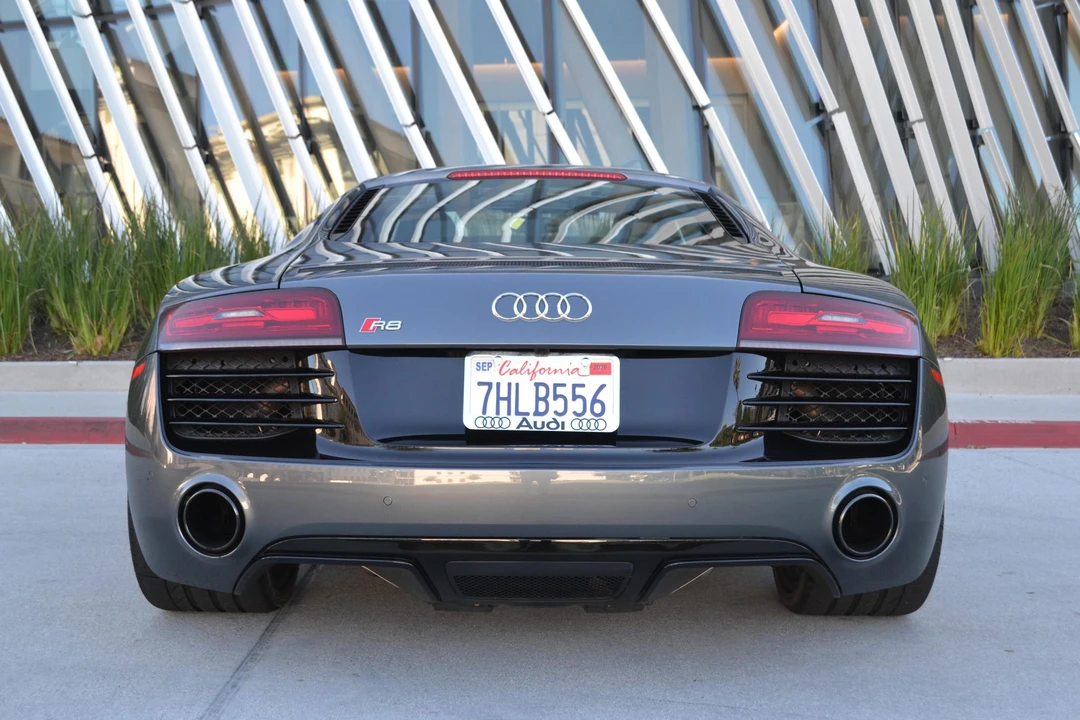 2015 Audi 42 R8 - Image 13 of 31