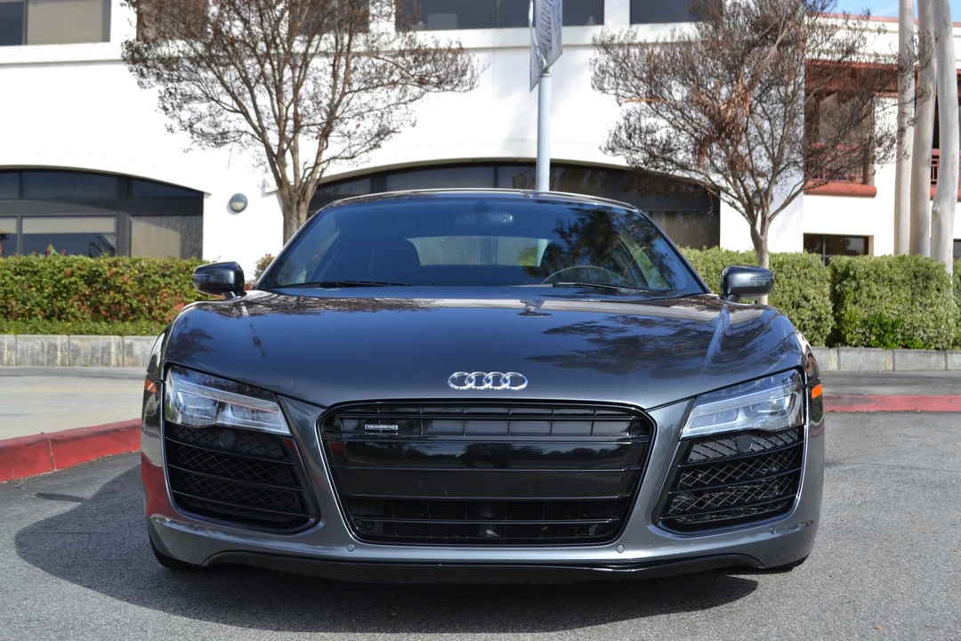 2015 Audi 42 R8 - Image 25 of 31
