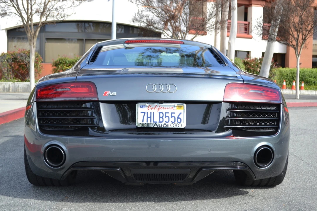 2015 Audi 42 R8 - Image 29 of 31