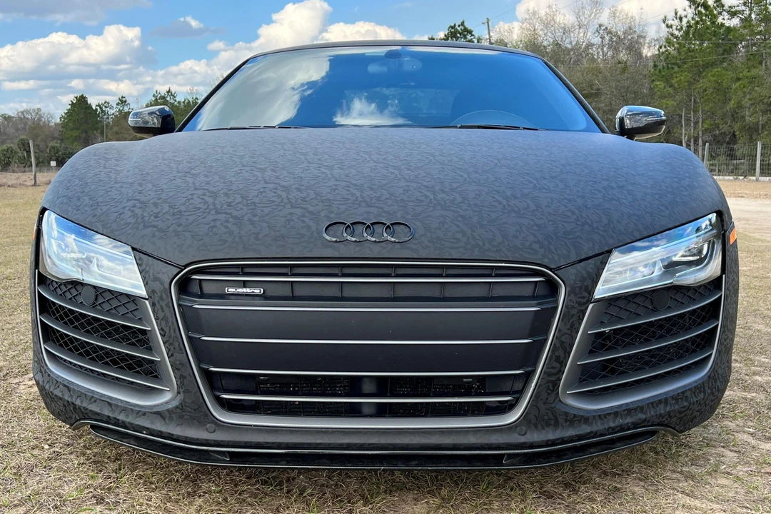 2015 Audi 42 R8 - Image 2 of 31