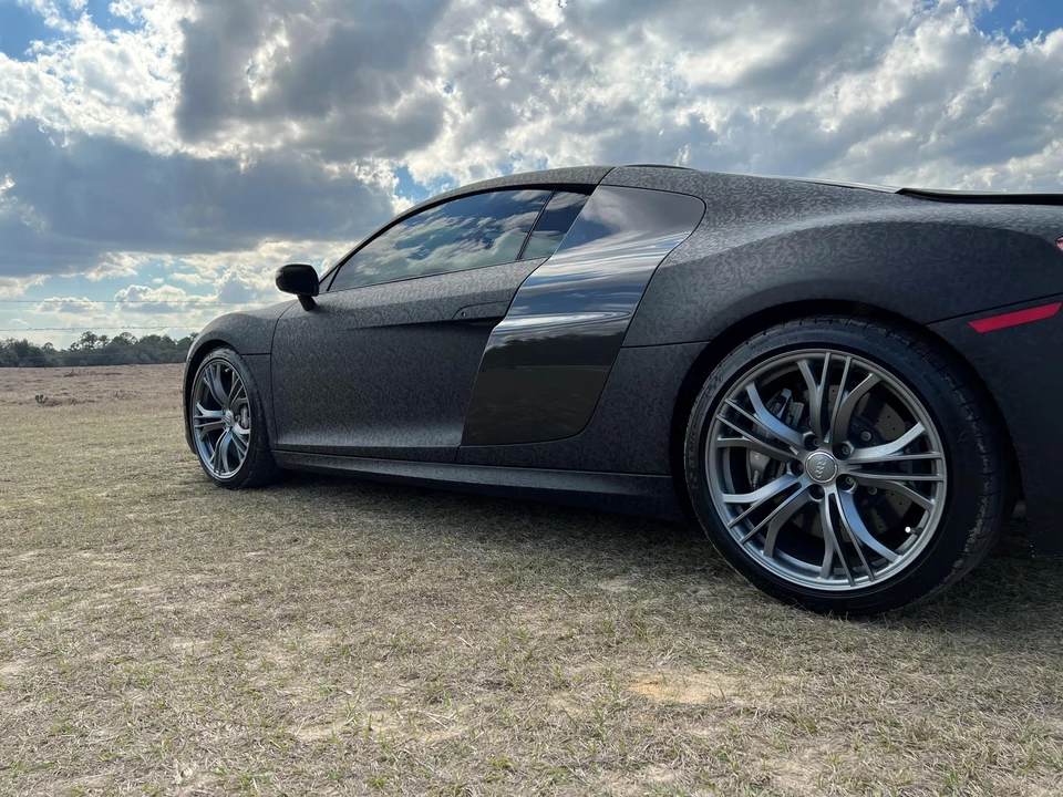 2015 Audi 42 R8 - Image 7 of 31